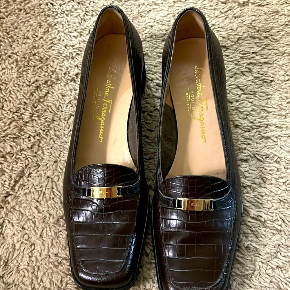 Salvatore Ferragamo Boutique Crocodile Embossed Brown Leather